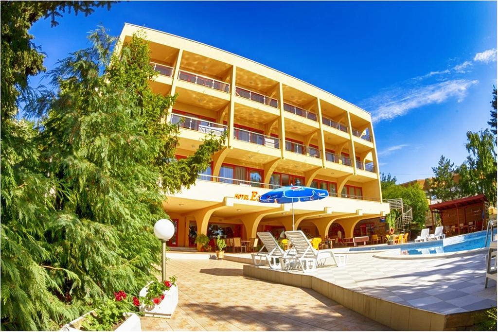 Hotel Exotica Golden Sands Ngoại thất bức ảnh